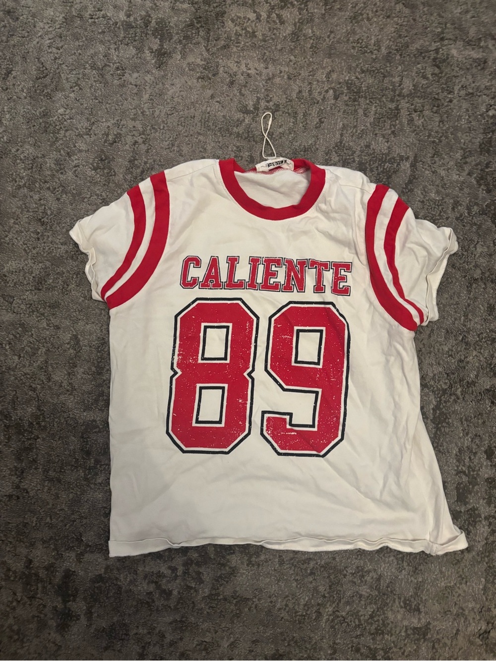 l*space White Tee with Bold Red 'Caliente' & 89 Graphic